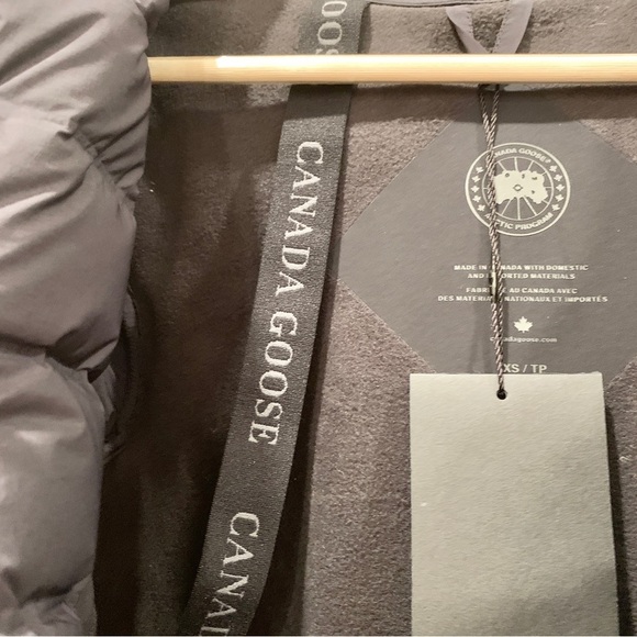 ๐ Canada Goose Black Label CW Hybridge Down Reflective Long Puffer Coat XS - Picture 8 of 16